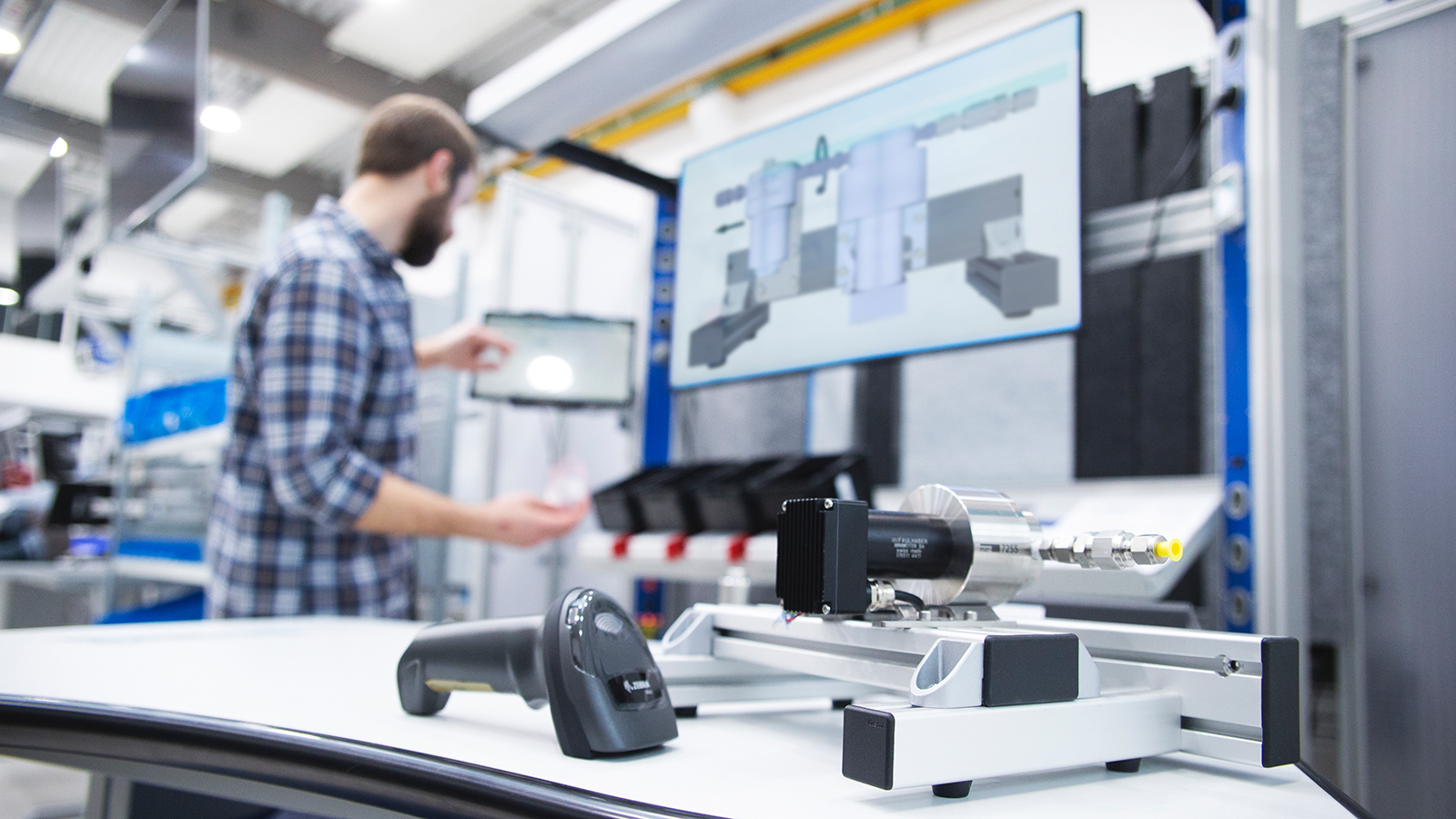 Digital twin: the digital twin helps technical support staff solve problems.