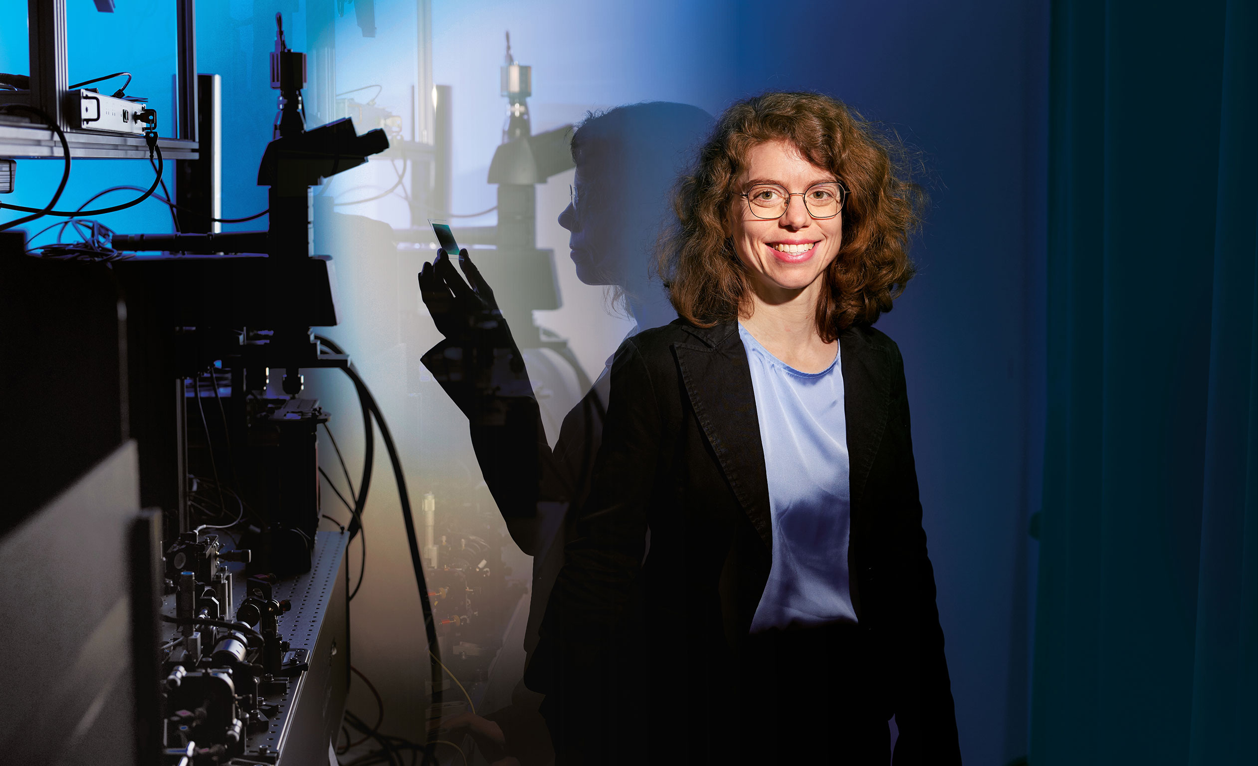 Dr. Karin Burger 