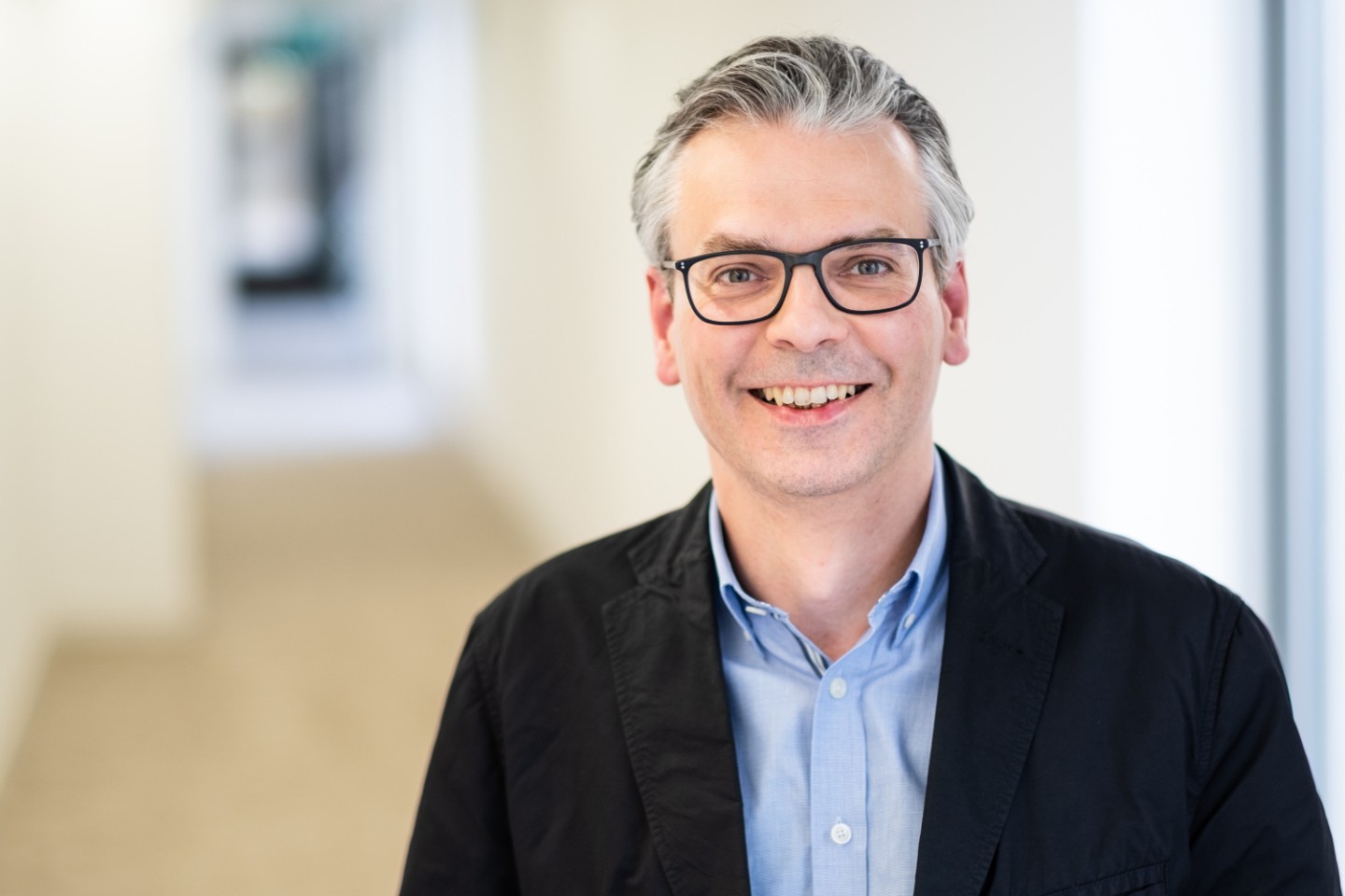 Frank Behrens Prof. Dr. med. Frank Behrens