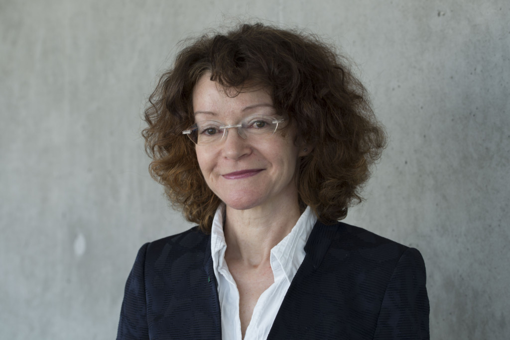 Dr. Sabine Amberg-Schwab vom Fraunhofer-Institut für Silicatforschung ISC