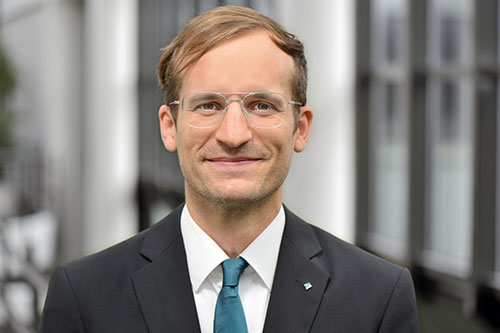 Florian Elsen Florian Elsen