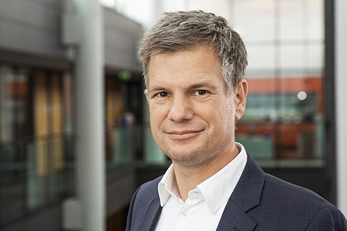 Patrick Dieckhoff Dr. Patrick Dieckhoff.
