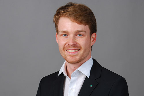 Pierre Kehl Pierre Kehl, Gruppenleiter Digitale Infrastrukturen am Fraunhofer-Institut für Produktionstechnologie IPT.