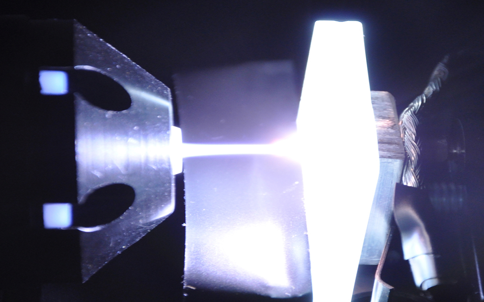 Laser und Plasma als Powerteam