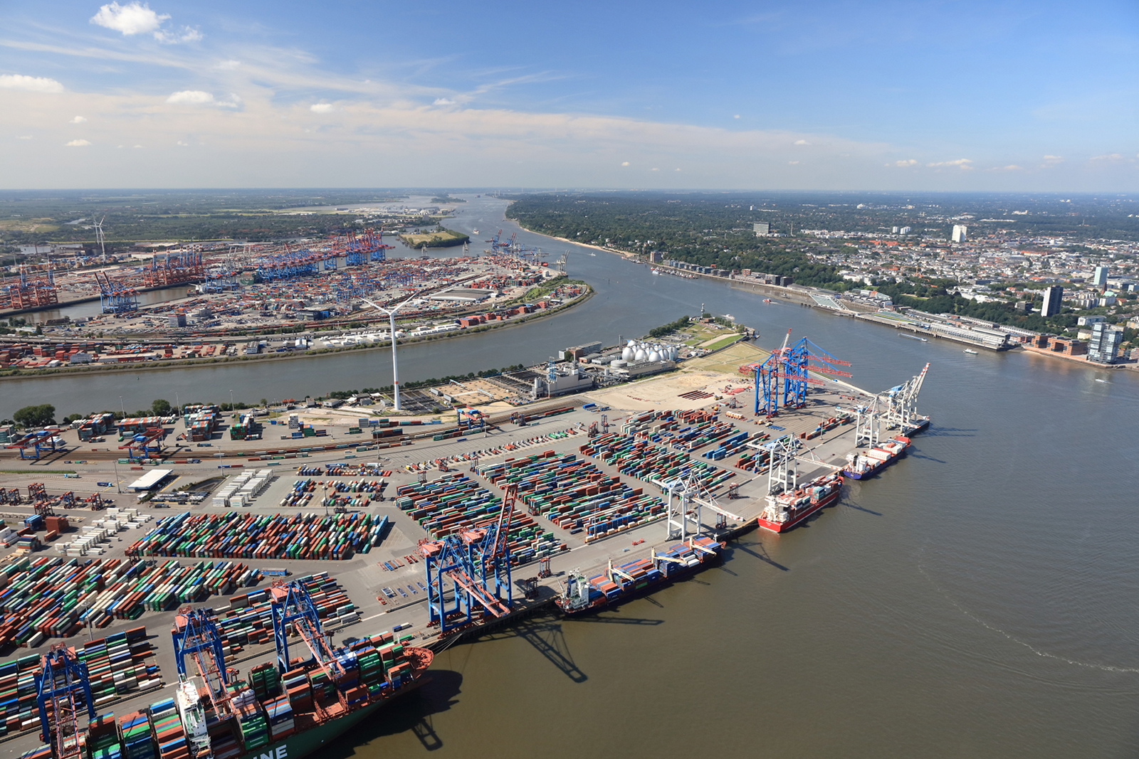 Die im Projekt SeaClear erforschten Technologien werden unter anderem im Hafen von Hamburg getestet.