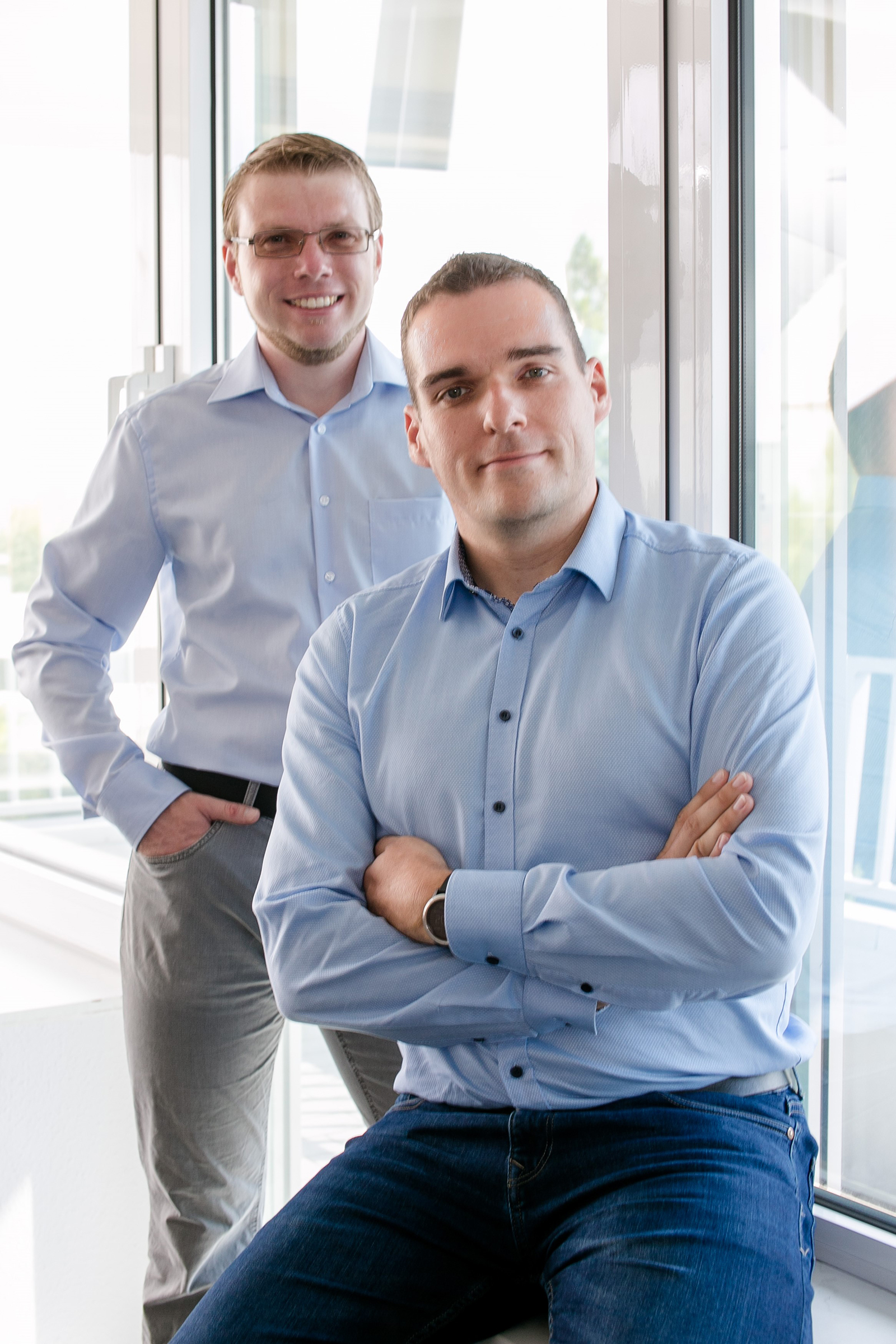 Die Gründer der Peerox GmbH: CTO Markus Windisch (links) und CEO Andre Schult (rechts).