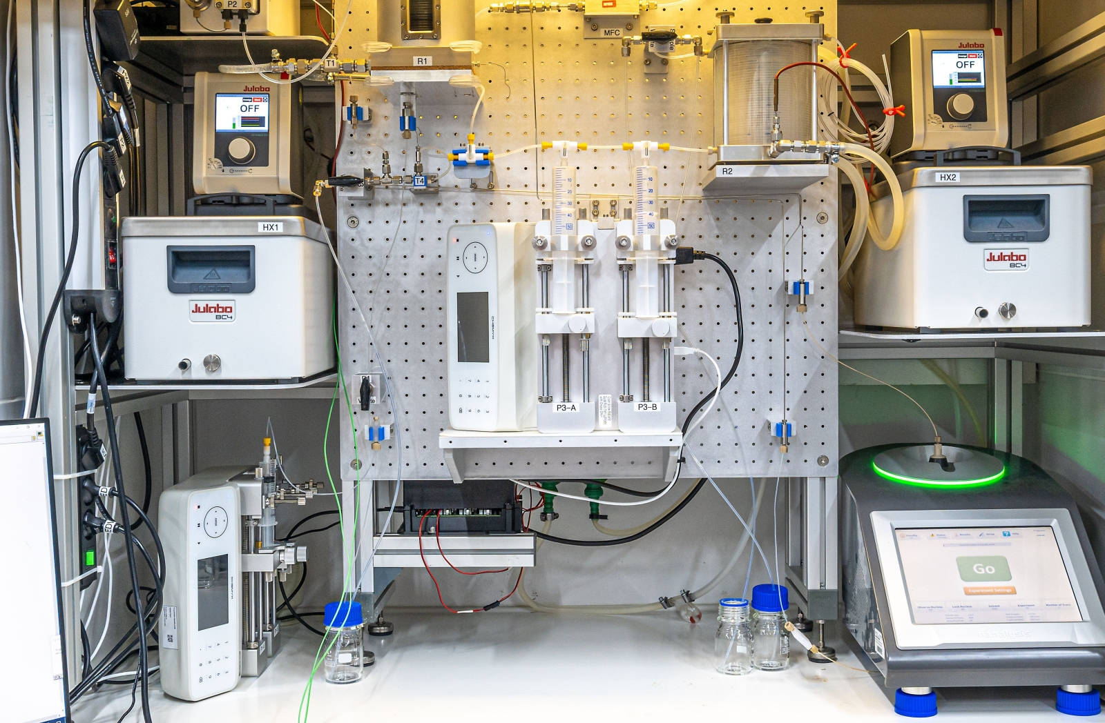 In den gemeinsamen Projekten wurde eine neue Technologie-Plattform zur Herstellung von Feinchemikalien entwickelt.