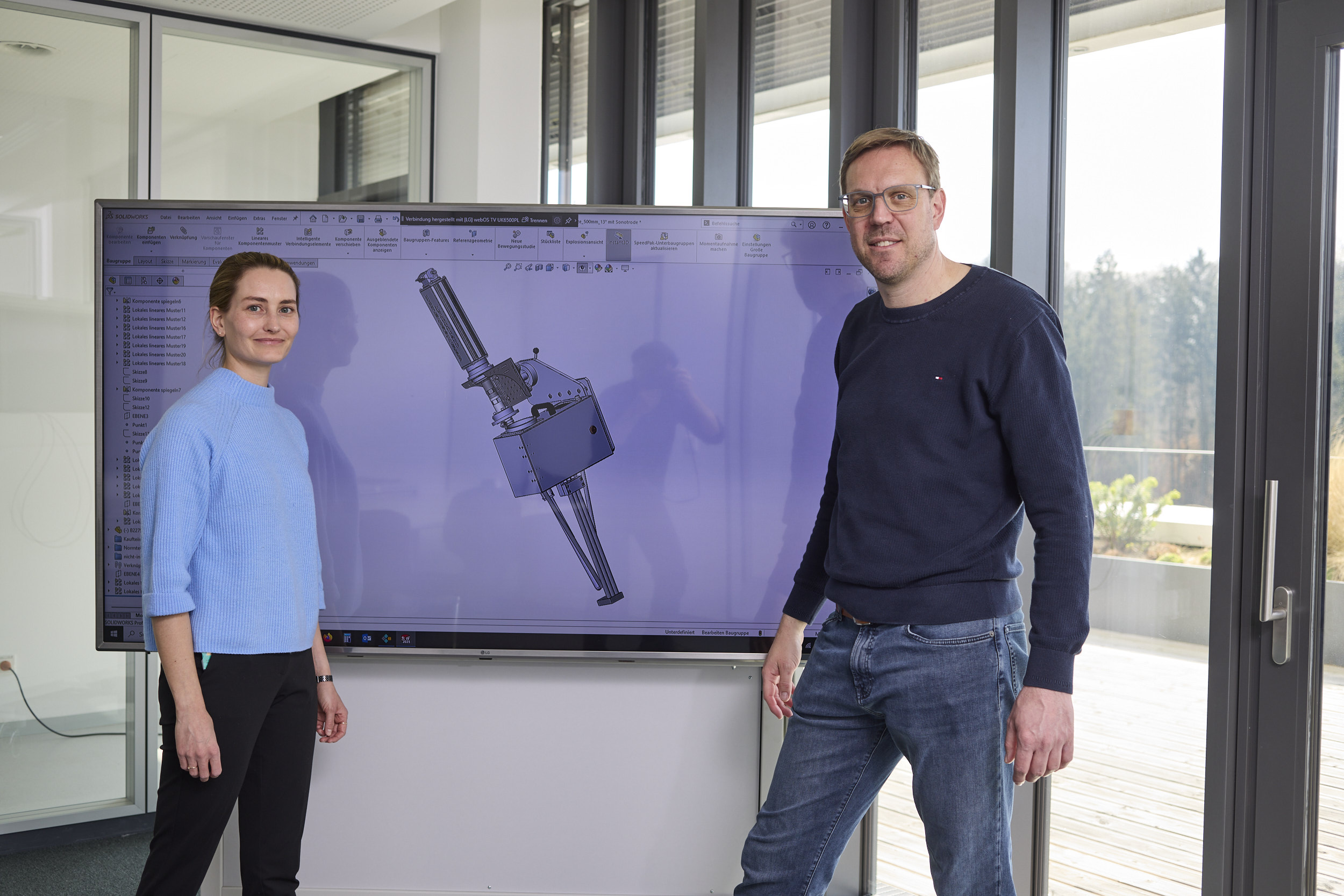 Das System verfügt über eine Messeinheit mit speziellen Ultraschallwellenleitern und integrierter Kühlung sowie über eine eigens entwickelte Software mit patentiertem Auswertealgorithmus.