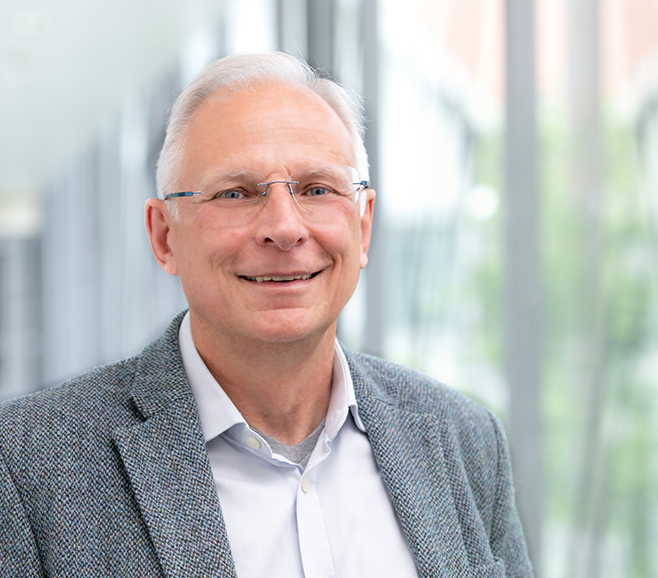 Prof. Dr. Horst-Christian Langowski