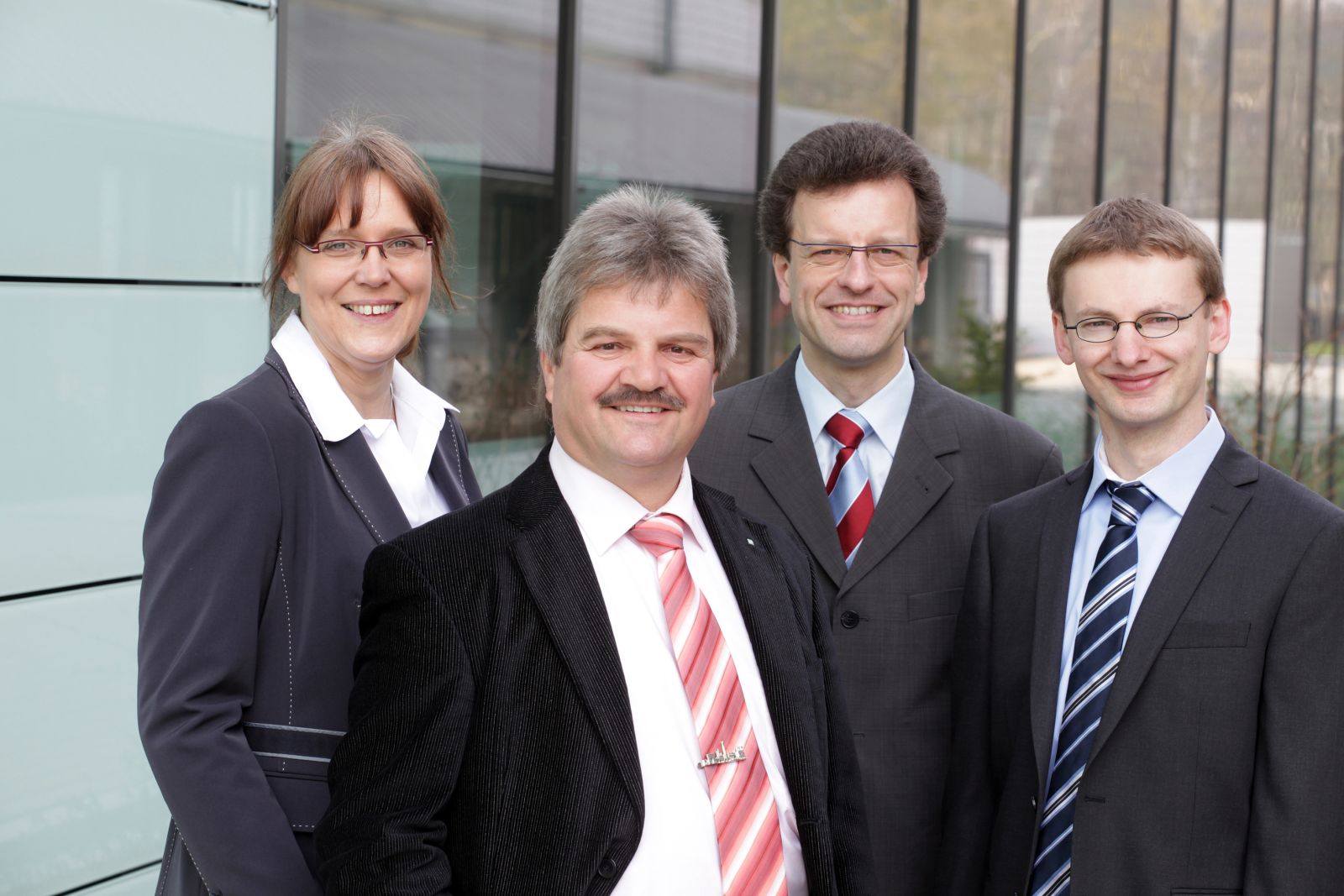 Wissenschaftspreis des Stifterverbands fuer die deutsche Wissenschaft 2010: Dr. Lothar Schäfer, Dr. Markus Höfer, Dipl.-Ing. Markus Armgardt, Dr. Simone Kondruweit (Fraunhofer-Institut für Schicht-und Oberflächentechnik IST)