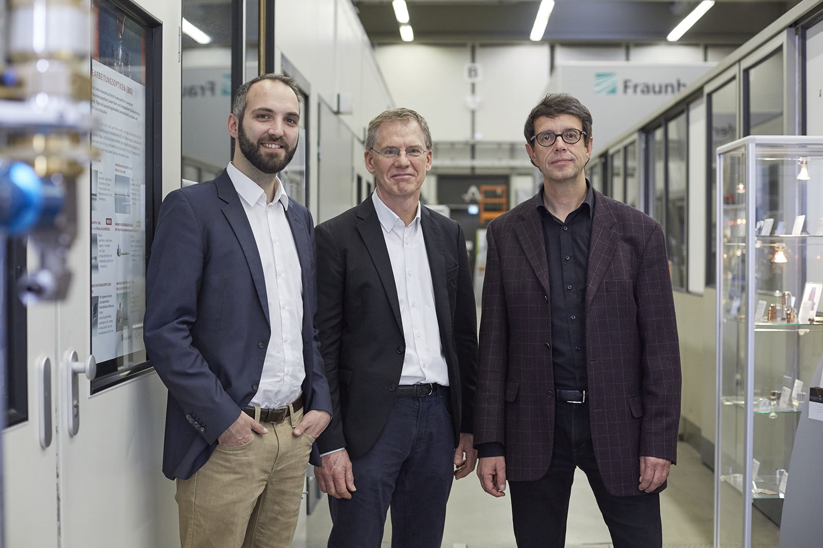 Joseph-von-Fraunhofer-Preis 2017: Dr.-Ing. Andres Gasser und Dipl.-Ing. Thomas Schopphoven vom Fraunhofer-Institut für Lasertechnik ILT in Aachen und Dipl.-Ing. Gerhard Maria Backes vom Lehrstuhl für Digital Additive Production der RWTH Aachen University