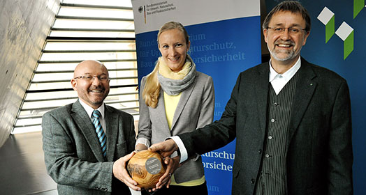 Preisverleihung GreenTec Award 2015 an das Fraunhofer WKI
