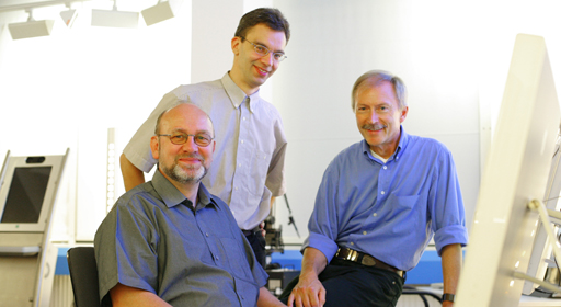 Joseph von Fraunhofer Prize 2006: Dr. René de la Barré, David Przewozny, Dr. Siegmund Pastoor. (from left to right)