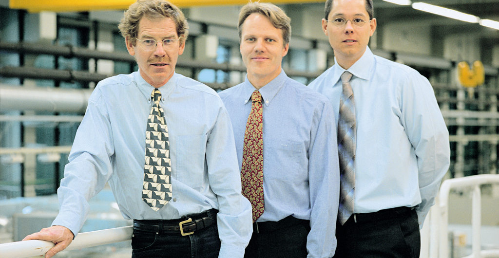 Joseph von Fraunhofer Prize 2003: Dr. Konrad Wissenbach, Dr. Wilhelm Meiners and Dr. Christoph Over. (from left to right)