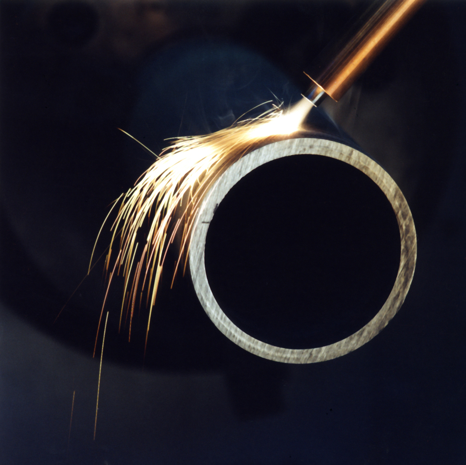 Processing of a workpiece by laser