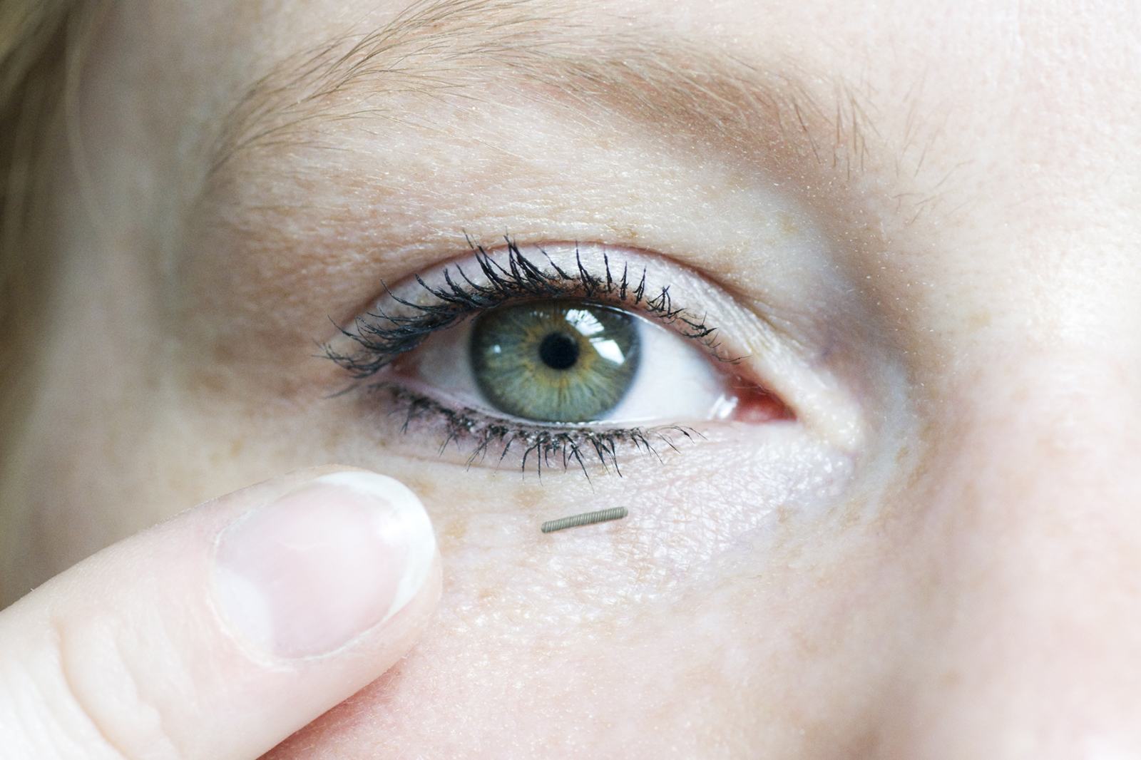 rn09_fo6_g_Measuring-glucose-without-needle-pricks Picture: eye