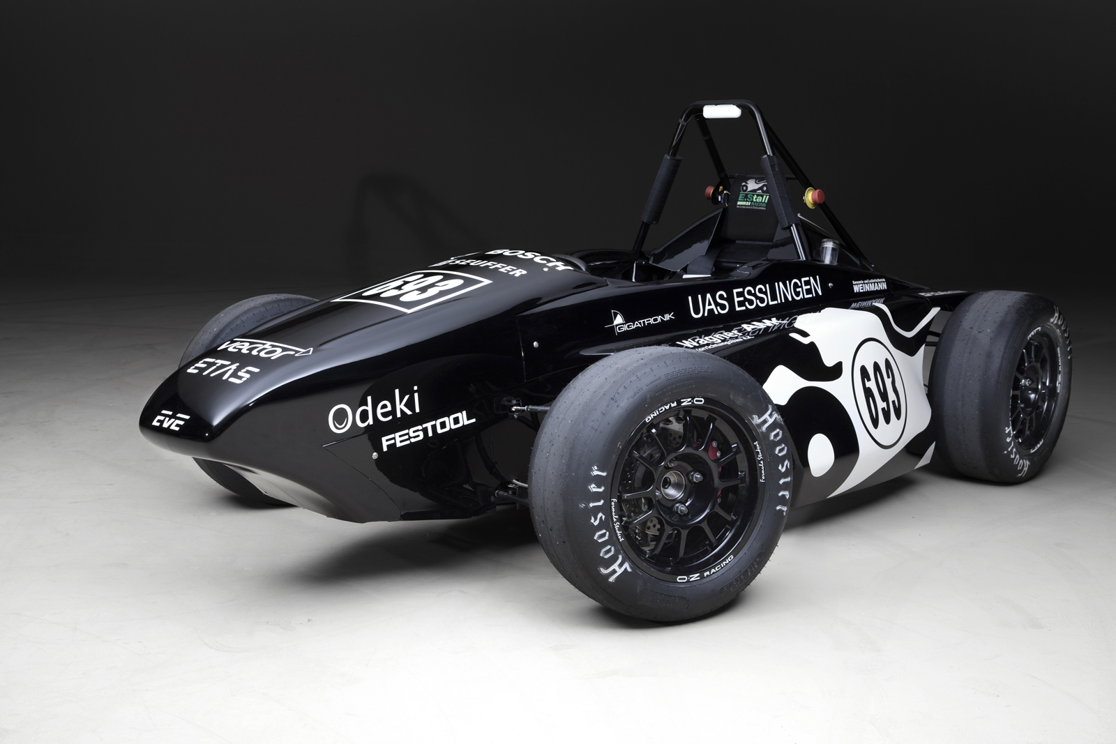 Racing car with electric drive