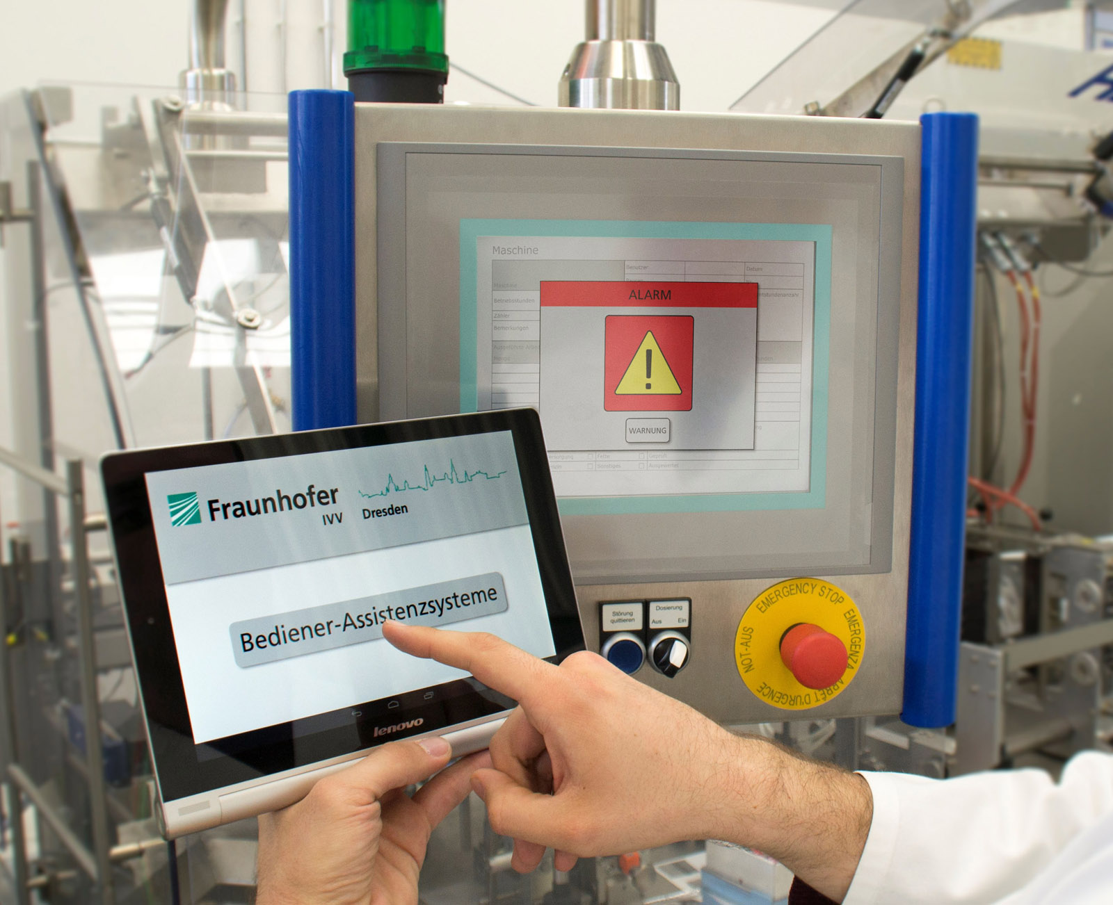 SAM, a self-learning assistance system, helps machine operators resolve errors in production machines.