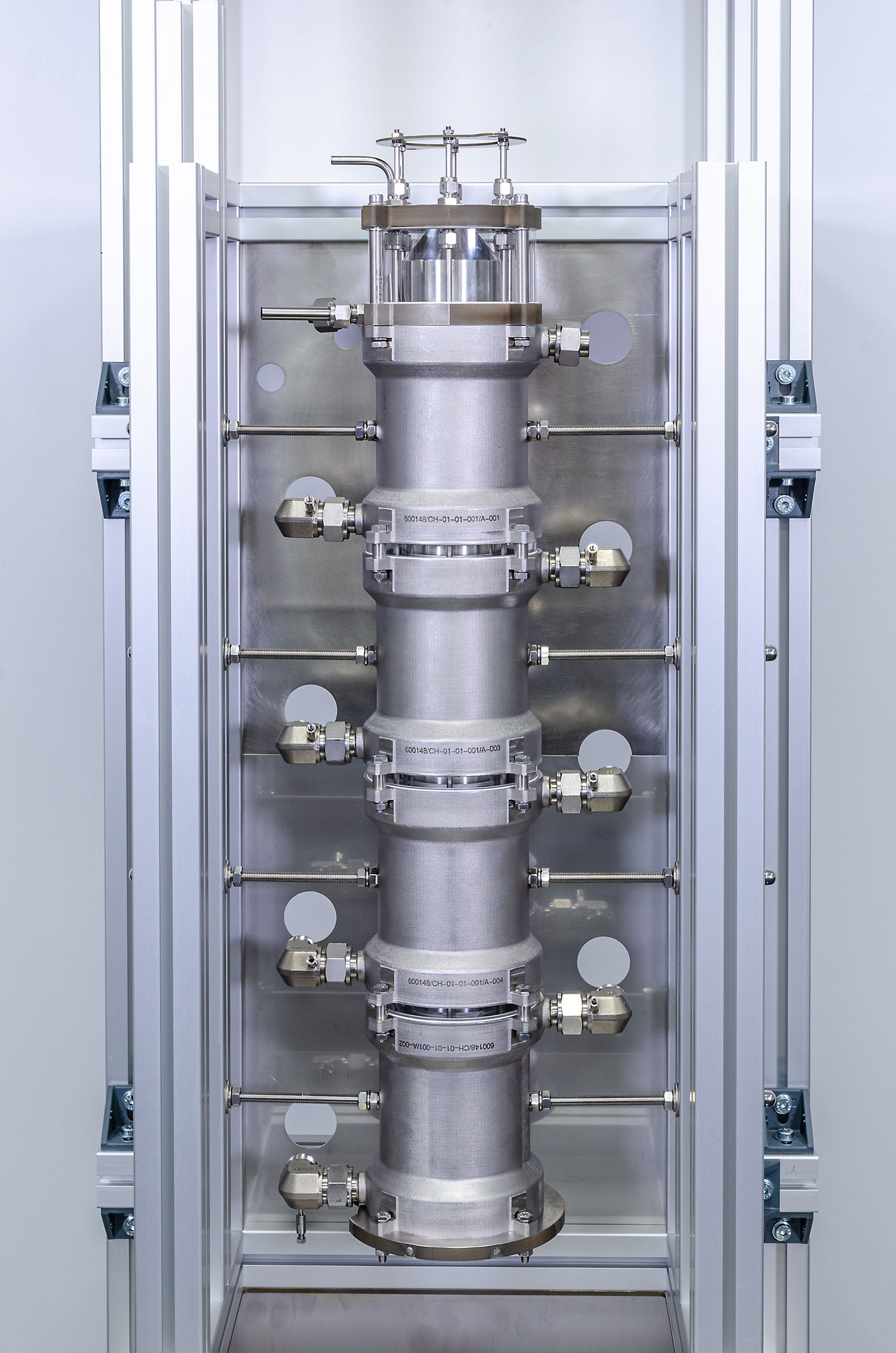 Modular pilot plant for synthesis with Grignard reagents, featuring a maxi-mum throughput of 20 L/h.