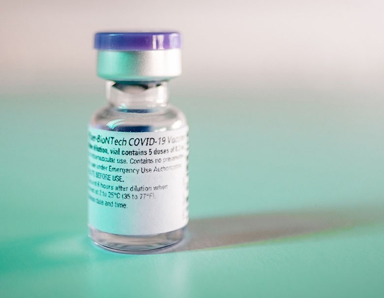 BioNTech COVID-19-Impfstofffläschchen