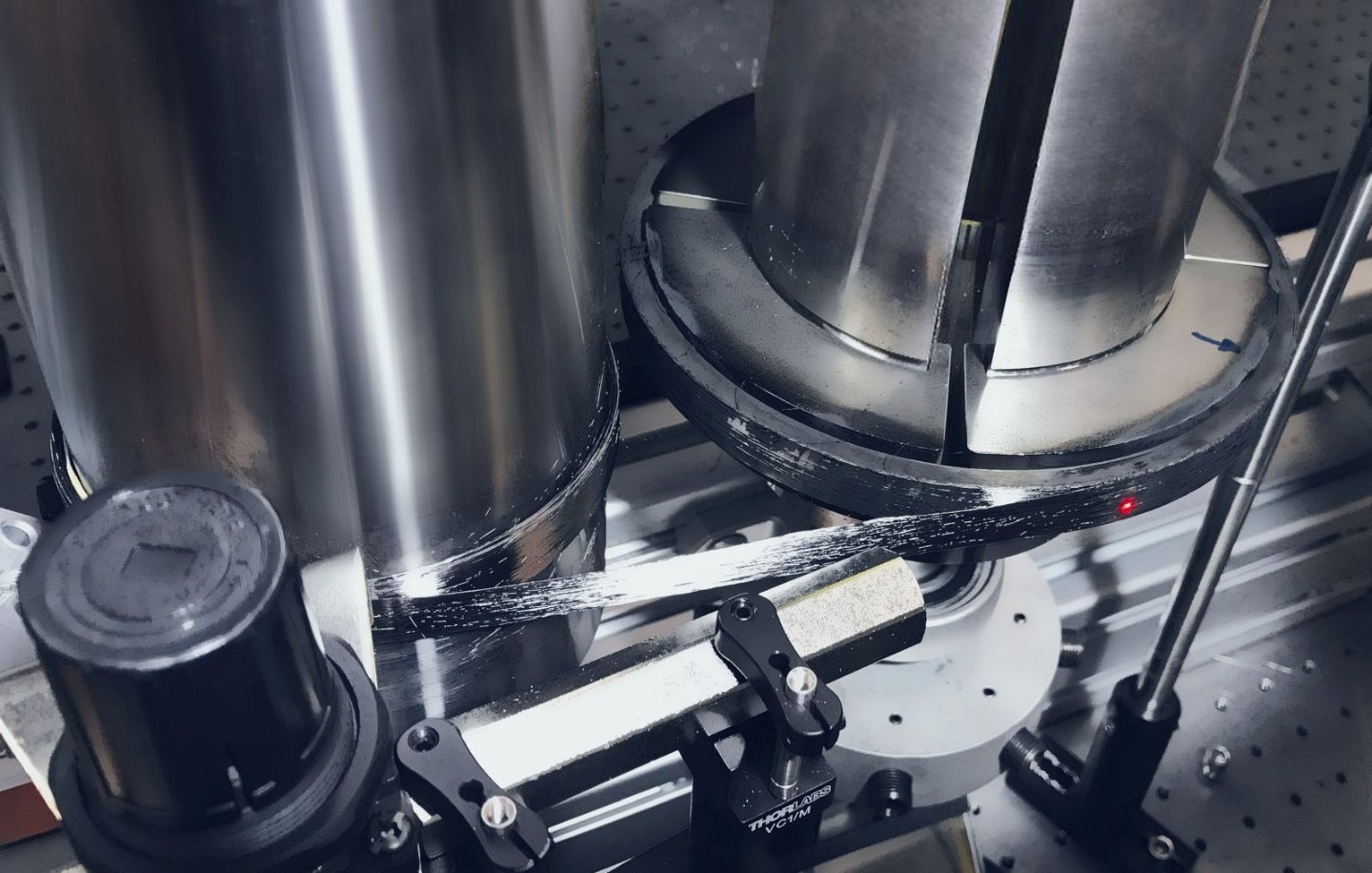 カーボンファイバーの革新的リサイクル法（Innovative Recycling Method for Carbon Fiber）