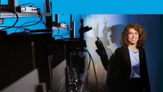 Dr. Karin Burger